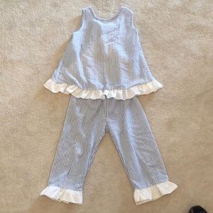 Girl’s seersucker pant set